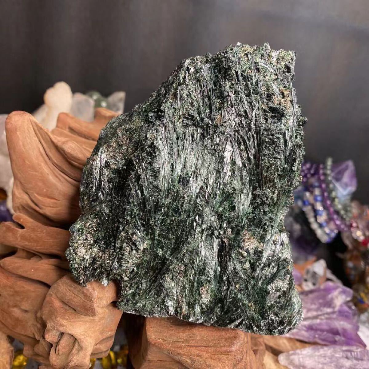 天然ブルークォーツ（青水晶） 希少鉱物標本