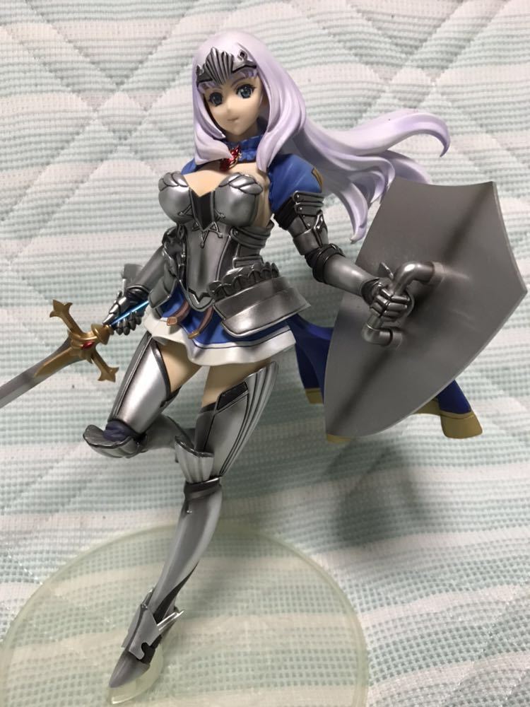 クイーンズブレイド リベリオン 叛乱の騎士姫 アンネロッテ・新品