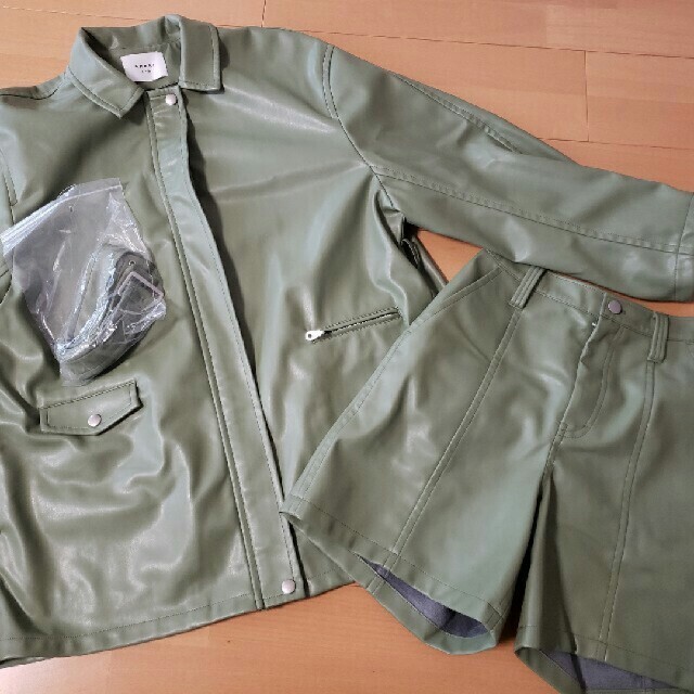 新発売の レア Ameri GENTLE FAKE LEATHER JACKET 2021ss www.m