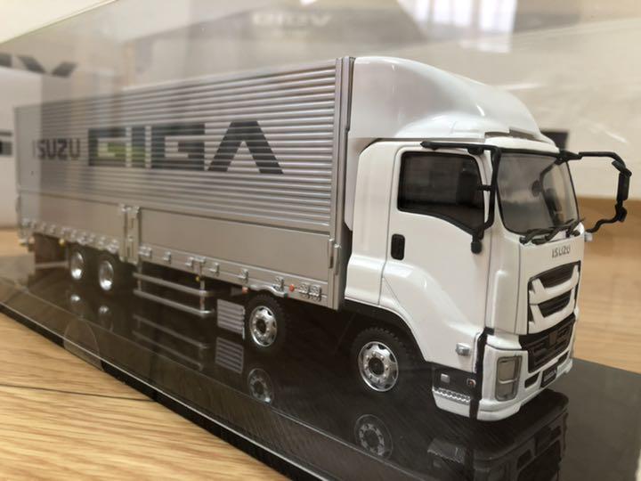 いすゞ GIGA トラック 模型 | tspea.org