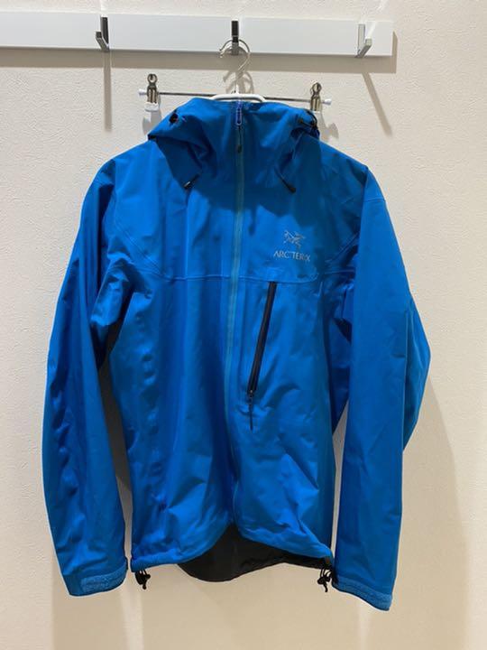 カナダ製 ARC´TERYX Tau Light Jacket ナイロンブルゾン 購入特典有り