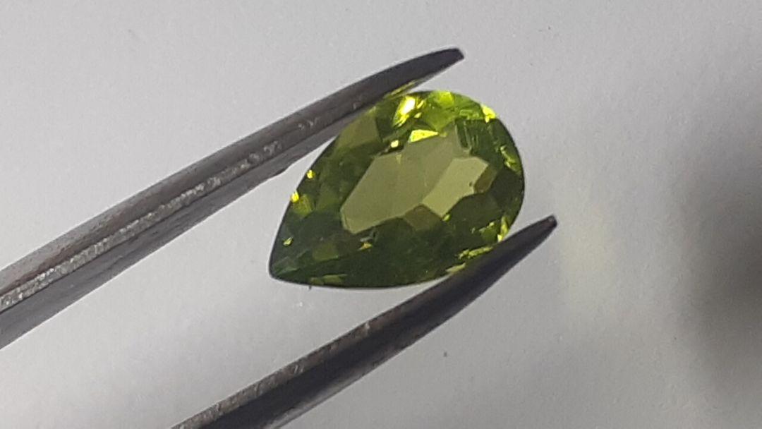 ペリドット3.29 ct No54539宝石ルースいしや 日本公式店 www.m